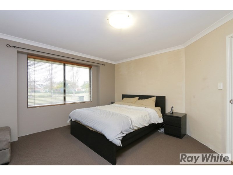 52 Garran Loop, Henley Brook WA 6055