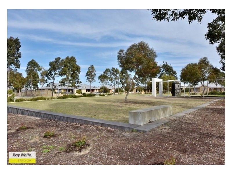 72 Larrawa Circle, Ellenbrook WA 6069