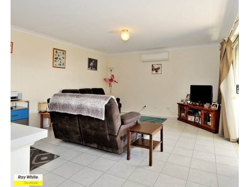 28 Parnham Avenue, Ellenbrook WA 6069