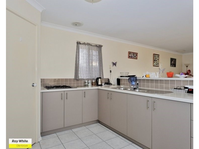 28 Parnham Avenue, Ellenbrook WA 6069