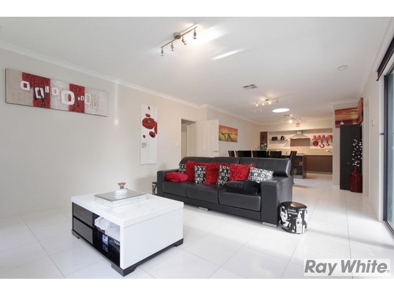 12 Pavilion Circle, The Vines WA 6069