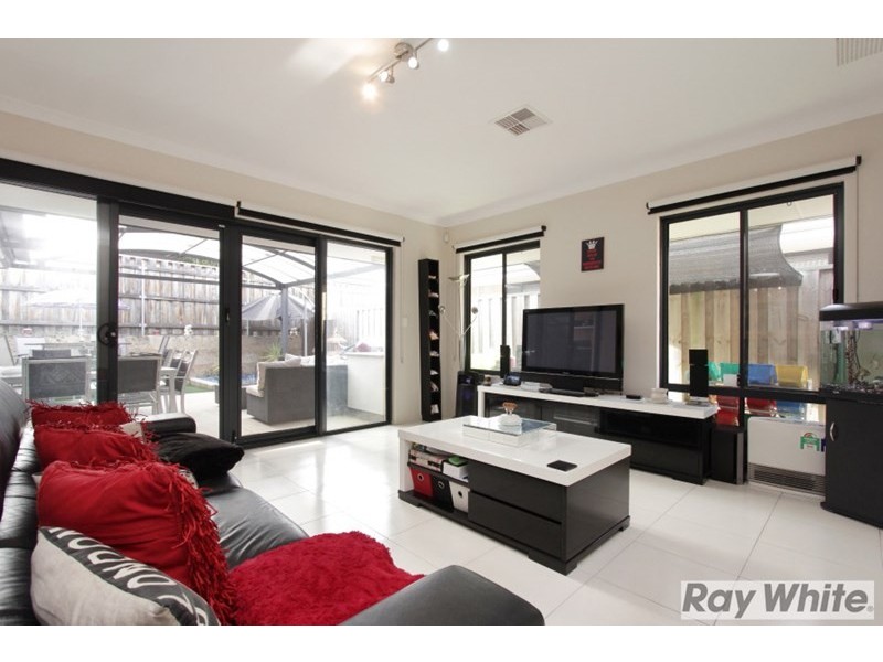 12 Pavilion Circle, The Vines WA 6069