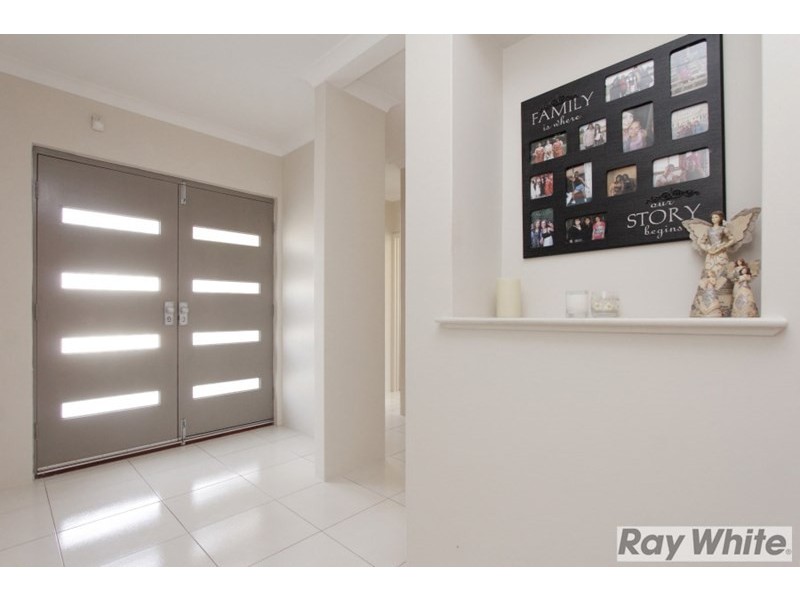 12 Pavilion Circle, The Vines WA 6069