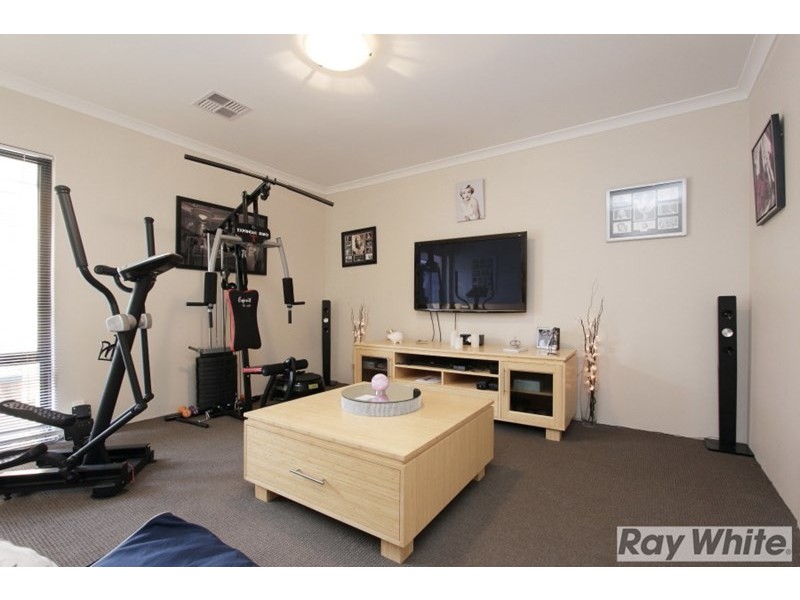 12 Pavilion Circle, The Vines WA 6069