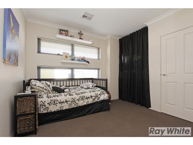 12 Pavilion Circle, The Vines WA 6069