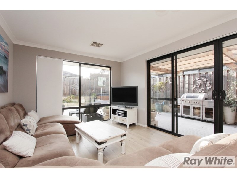 65 Elmridge Parkway, Ellenbrook WA 6069