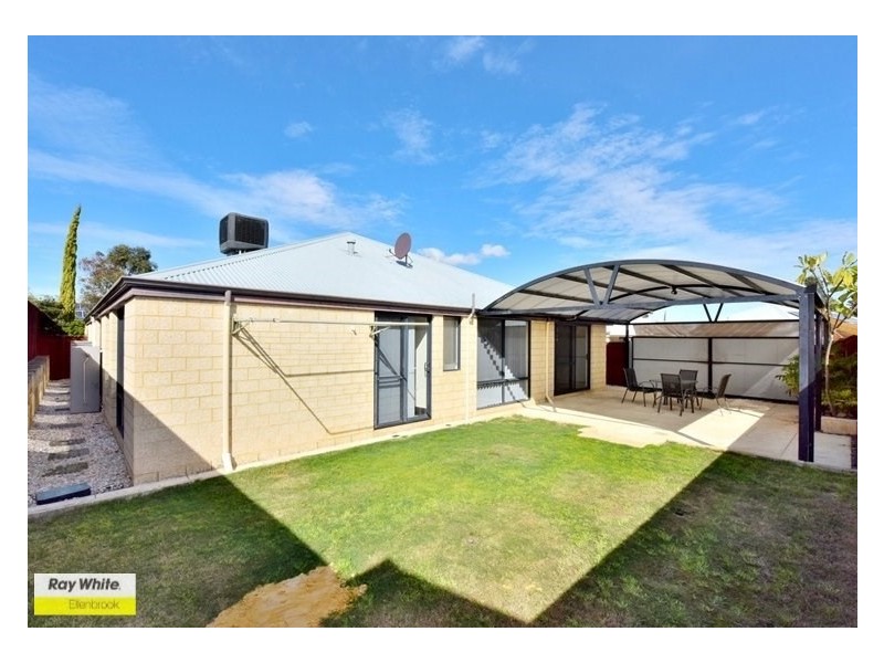 17 Lissadell Terrace, Ellenbrook WA 6069