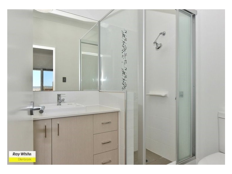 6 Finke Alley, Ellenbrook WA 6069