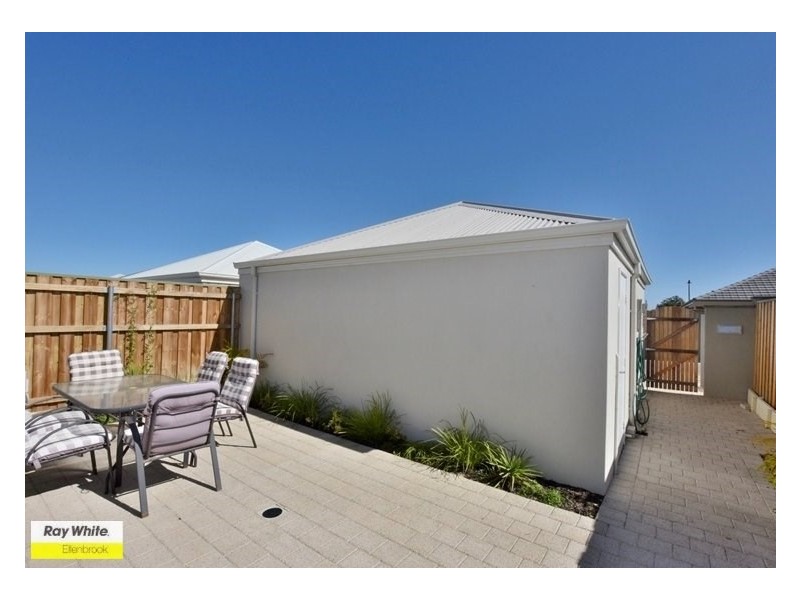 6 Finke Alley, Ellenbrook WA 6069