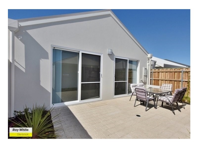 6 Finke Alley, Ellenbrook WA 6069