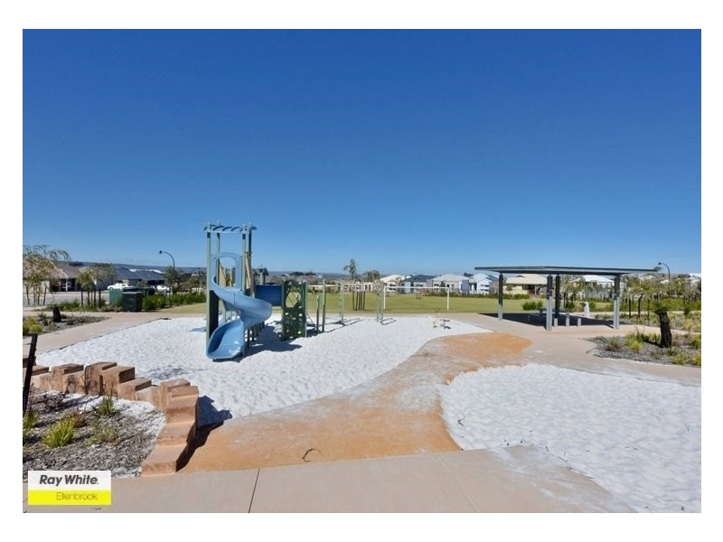 6 Finke Alley, Ellenbrook WA 6069