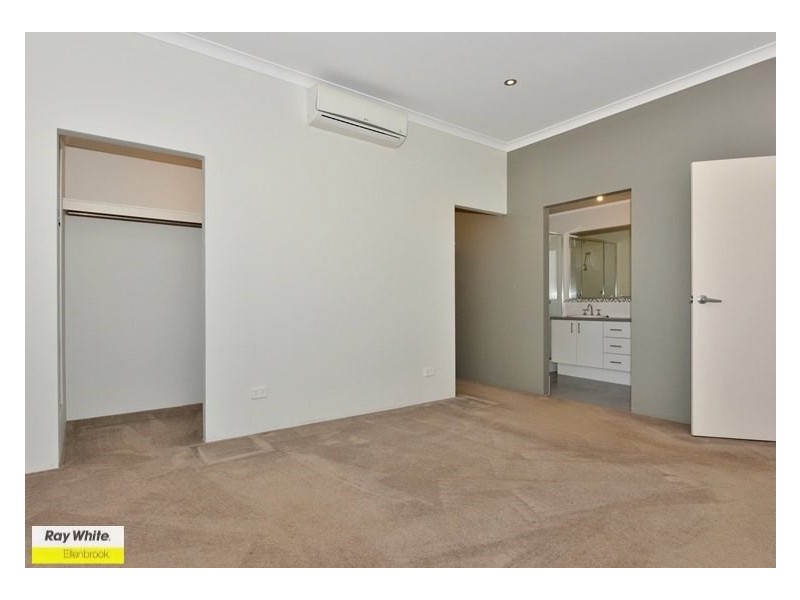 4 Gulf Cove, Ellenbrook WA 6069