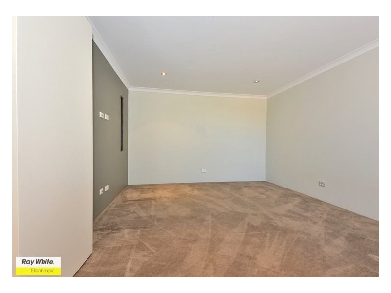 4 Gulf Cove, Ellenbrook WA 6069
