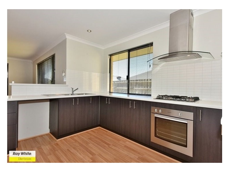 4 Gulf Cove, Ellenbrook WA 6069
