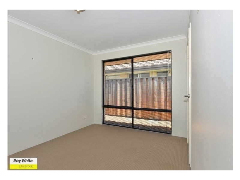4 Gulf Cove, Ellenbrook WA 6069