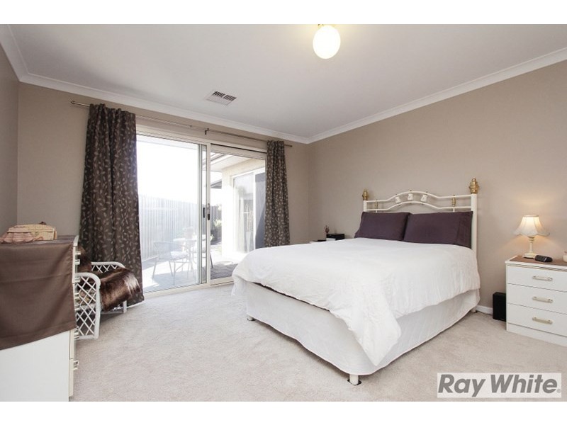 16 Beaumonde Grange, Aveley WA 6069