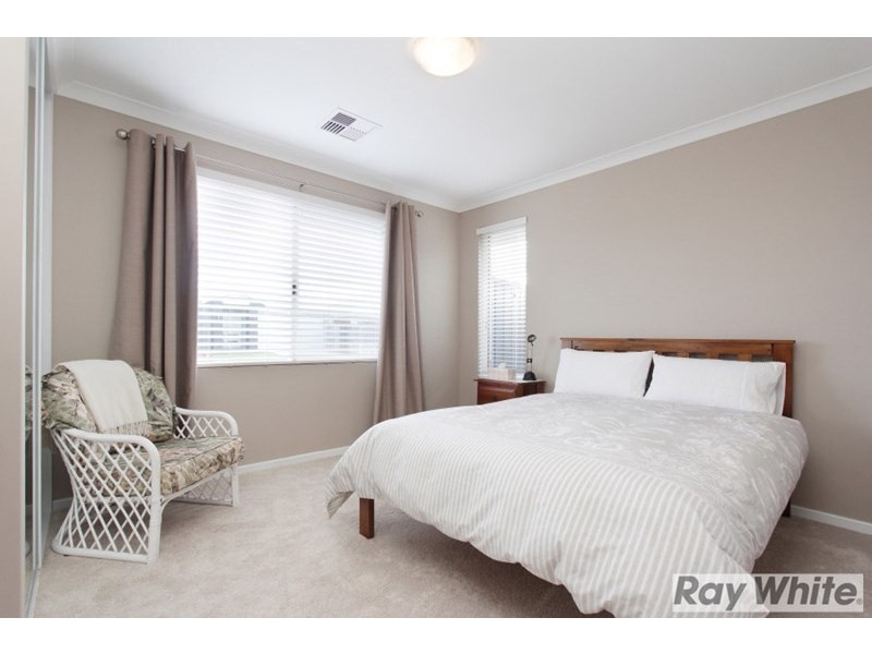 16 Beaumonde Grange, Aveley WA 6069