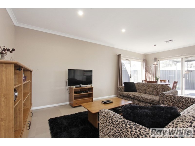 16 Beaumonde Grange, Aveley WA 6069