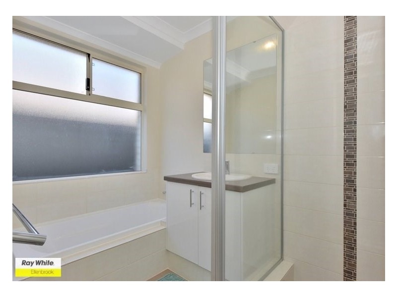 4 Aldine Ridge, Aveley WA 6069