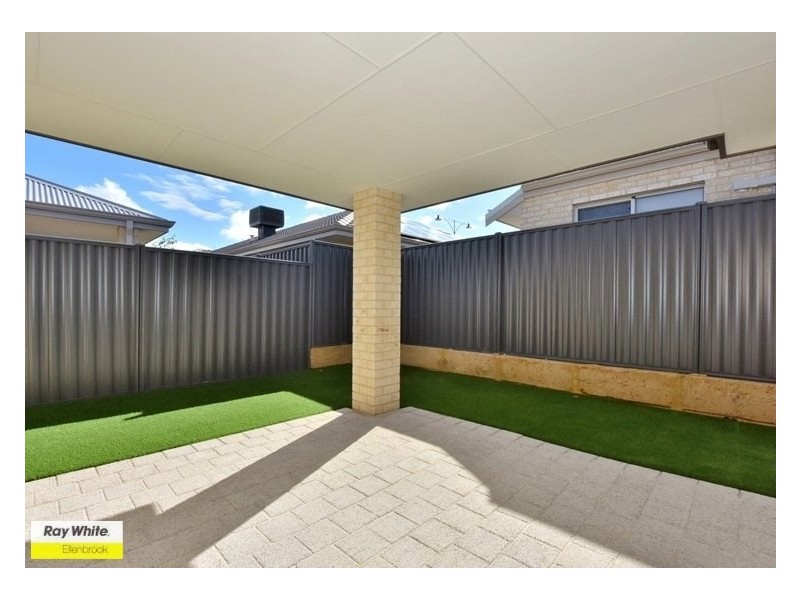 4 Aldine Ridge, Aveley WA 6069