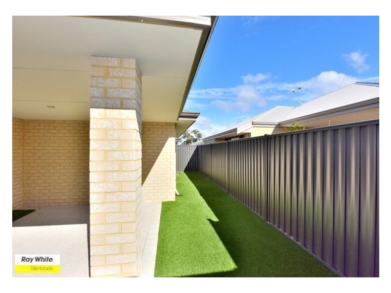 4 Aldine Ridge, Aveley WA 6069