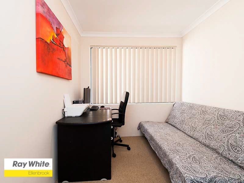 9 Birchmore Gardens, Ellenbrook WA 6069