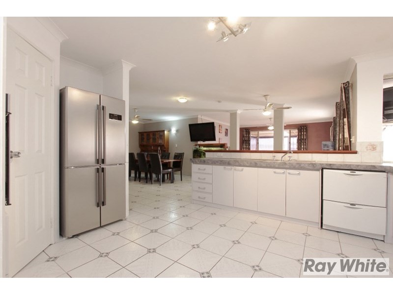 37 Sunray Circle, Ellenbrook WA 6069