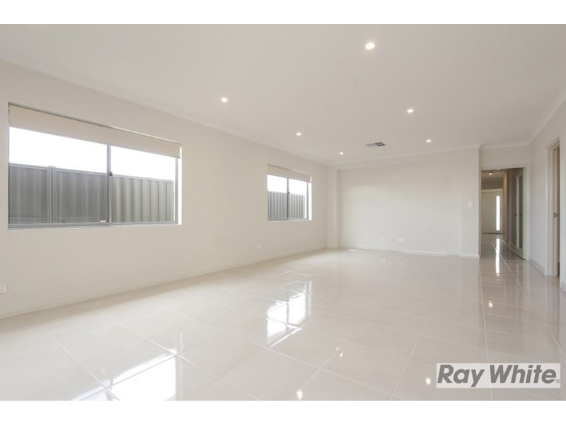 34 Rivington Entrance, Aveley WA 6069