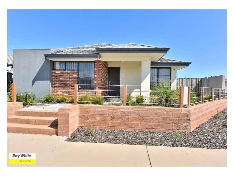 71 Delapre Drive, Ellenbrook WA 6069