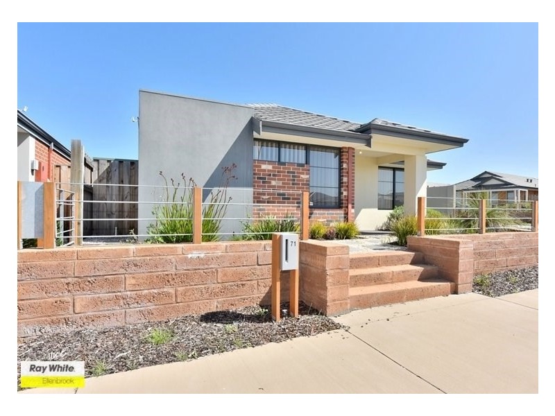 71 Delapre Drive, Ellenbrook WA 6069