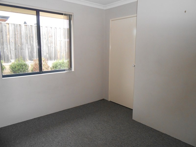 100 Westgrove Drive, Ellenbrook WA 6069