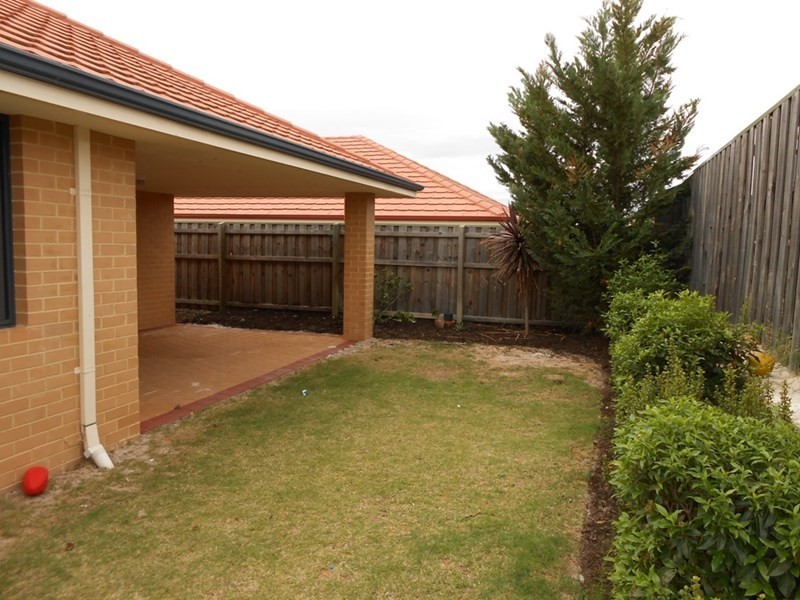 100 Westgrove Drive, Ellenbrook WA 6069
