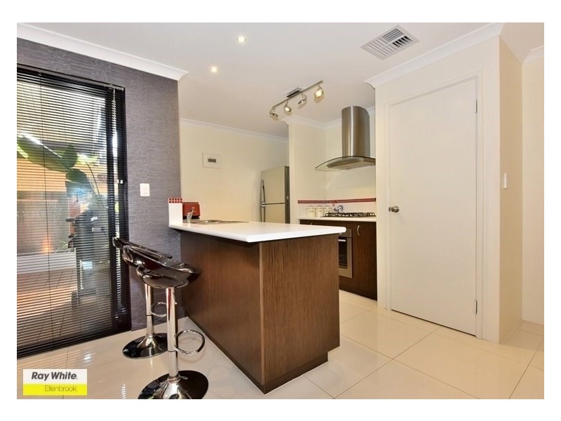 31 Cochrane Loop, Aveley WA 6069