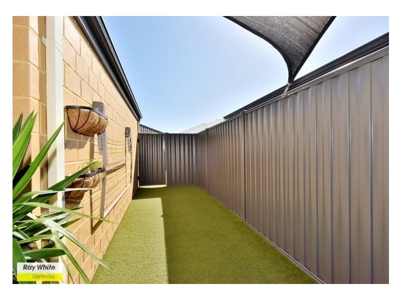31 Cochrane Loop, Aveley WA 6069