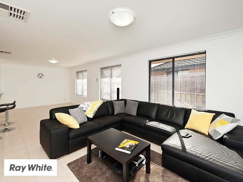 1/5 Kea Court, Ellenbrook WA 6069