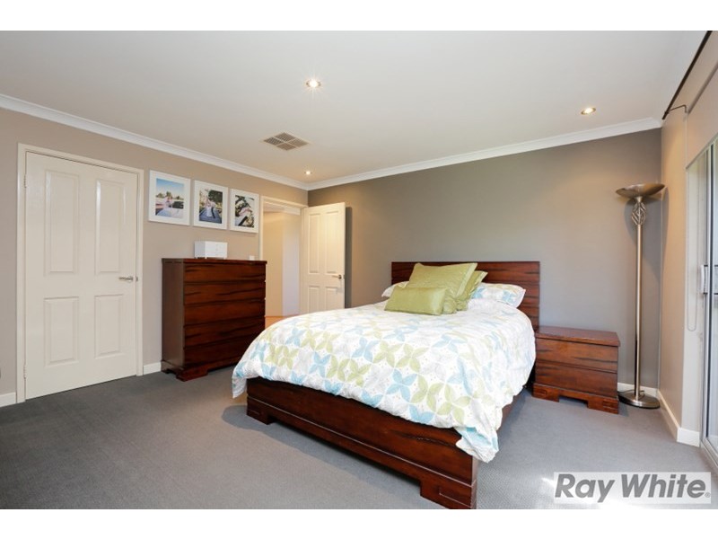 12 Kerries Link, The Vines WA 6069