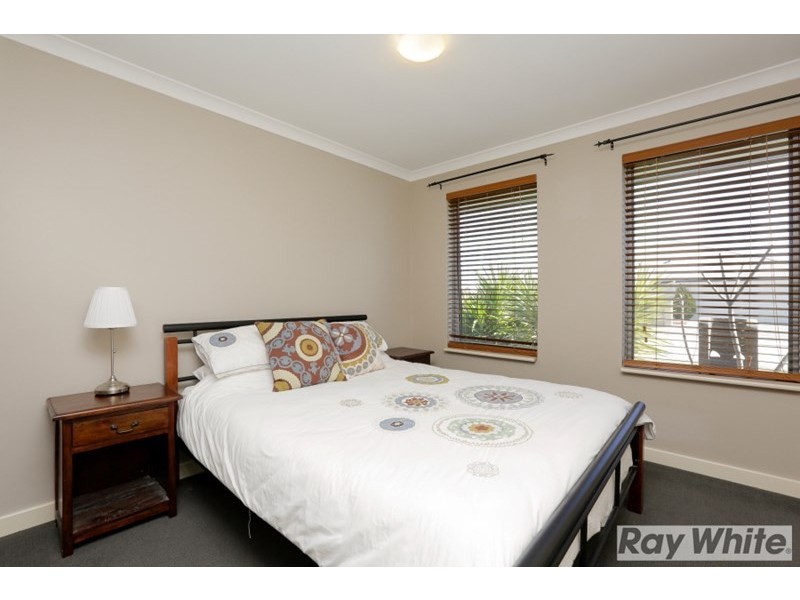 12 Kerries Link, The Vines WA 6069