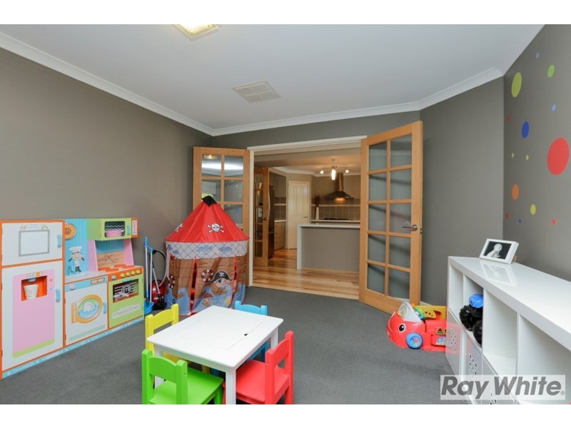 12 Kerries Link, The Vines WA 6069