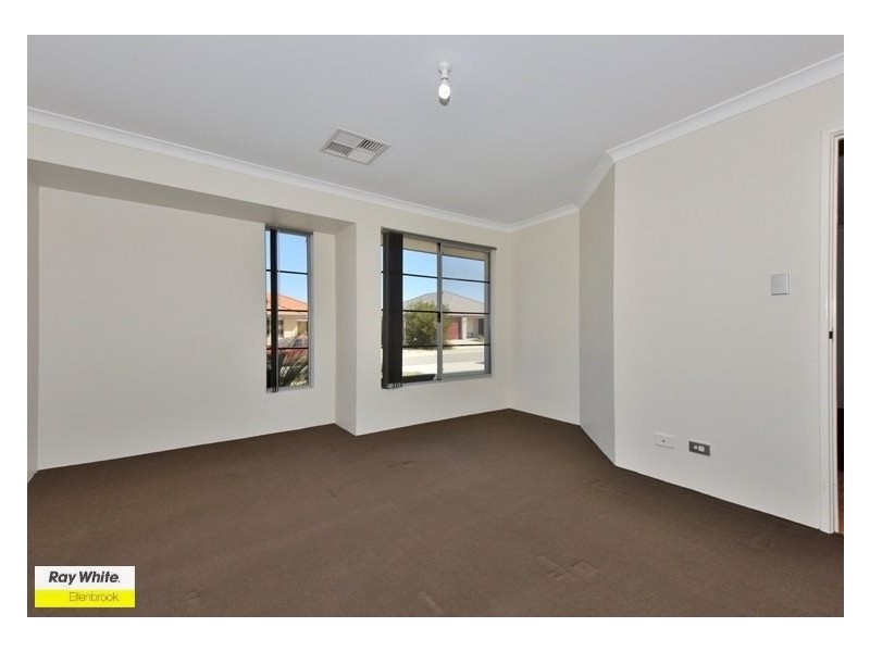 25 Rodsand Circuit, Ellenbrook WA 6069