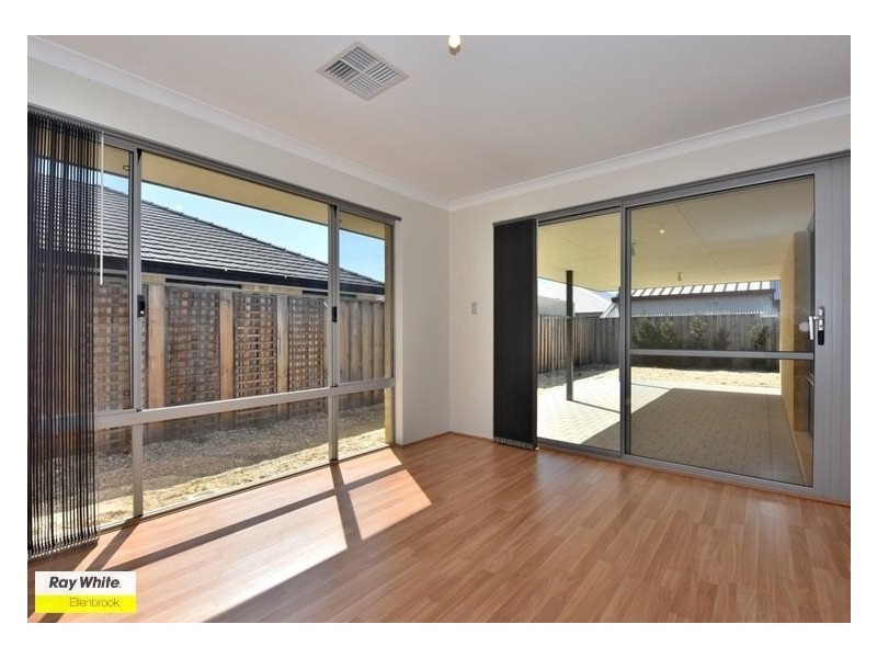 25 Rodsand Circuit, Ellenbrook WA 6069
