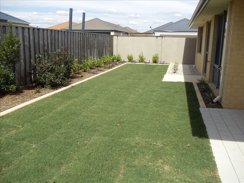 25 Rodsand Circuit, Ellenbrook WA 6069