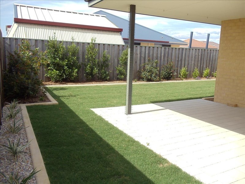 25 Rodsand Circuit, Ellenbrook WA 6069