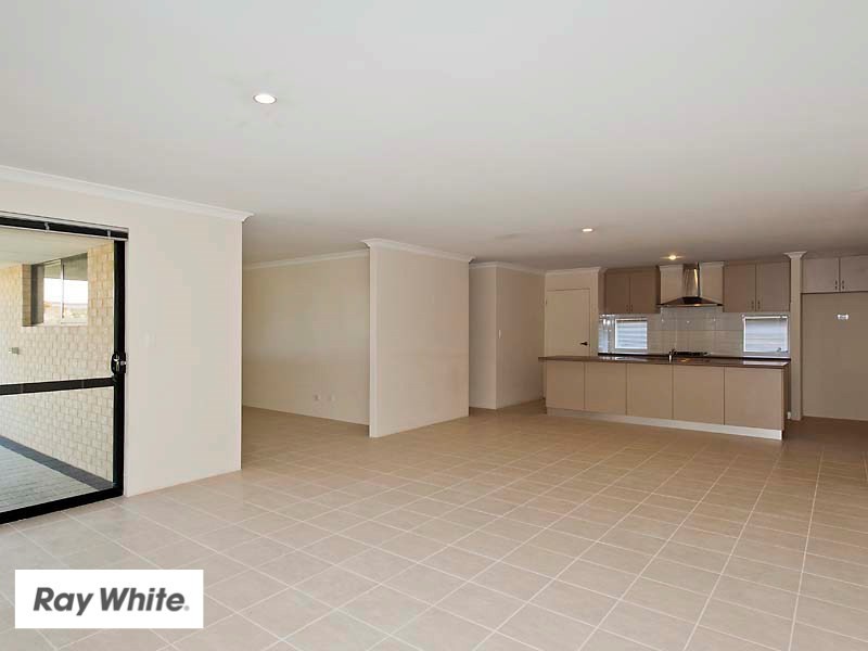 31 Pierre Bend, Ellenbrook WA 6069