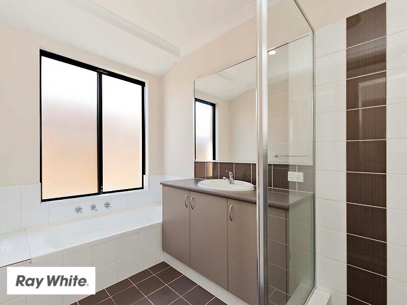 31 Pierre Bend, Ellenbrook WA 6069