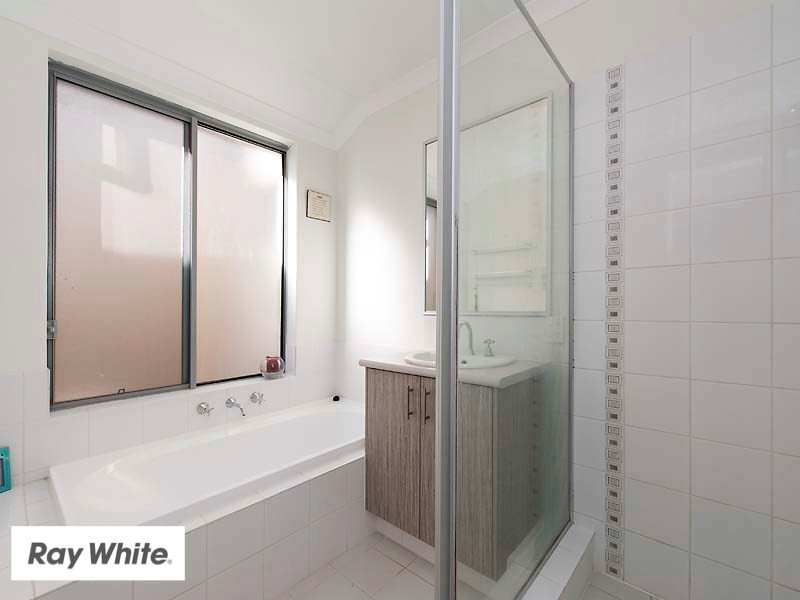 17 Cochrane Loop, Aveley WA 6069