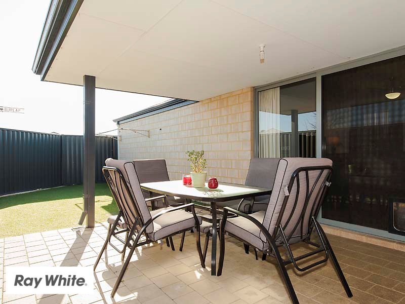 17 Cochrane Loop, Aveley WA 6069