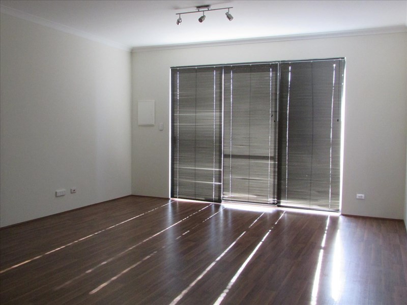 5 Stanbury Crescent, Ellenbrook WA 6069