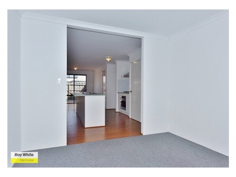8 Belsar Link, Ellenbrook WA 6069