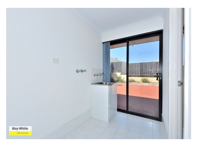 8 Belsar Link, Ellenbrook WA 6069