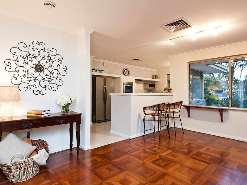 7 Pinot Terrace, The Vines WA 6069